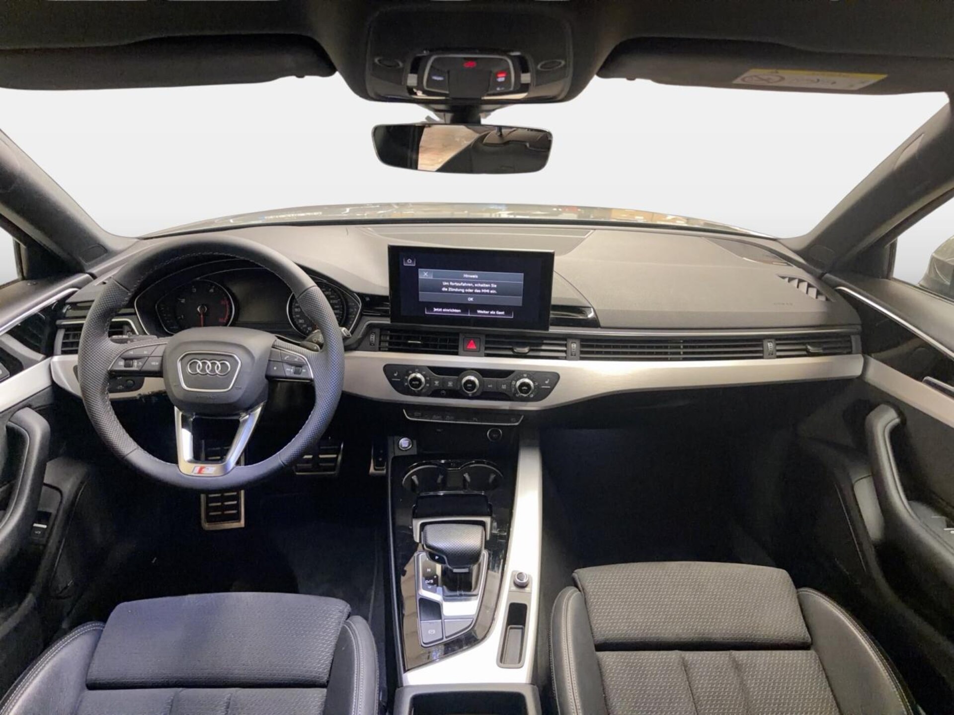 Audi A4 Avant S line