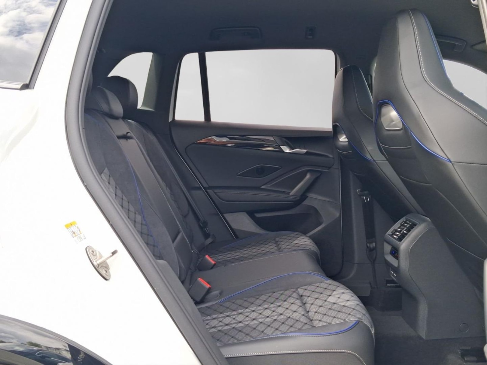 Volkswagen Tiguan – Bild 5