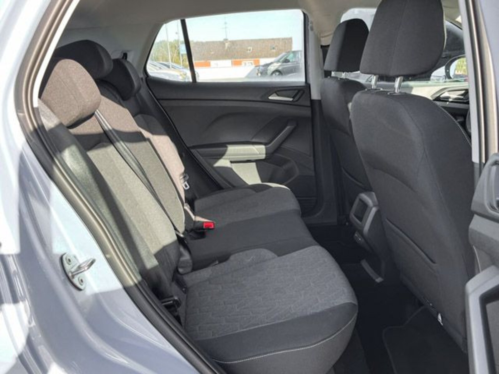 Volkswagen T-Cross – Bild 10