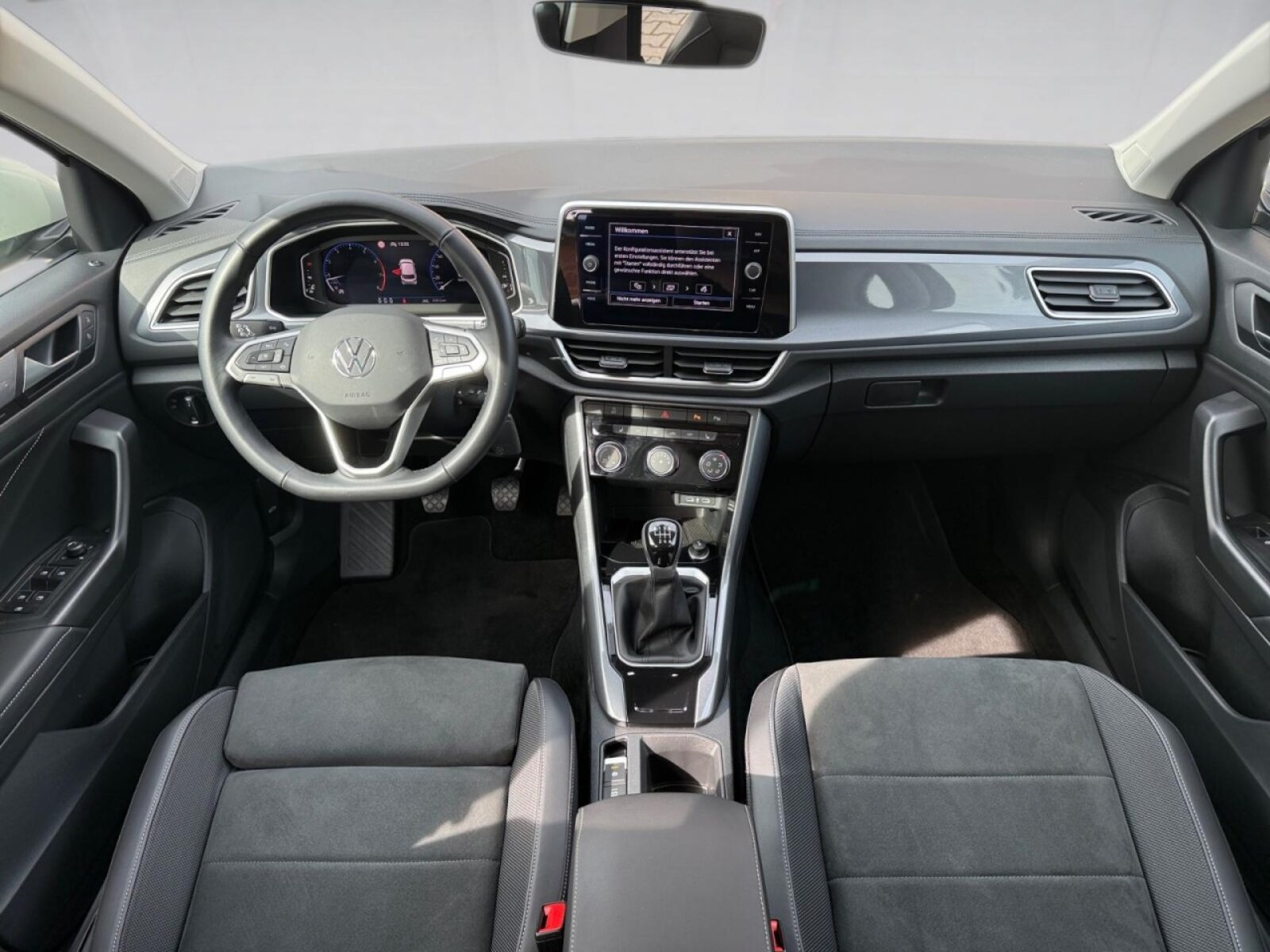 Volkswagen T-Roc – Bild 8