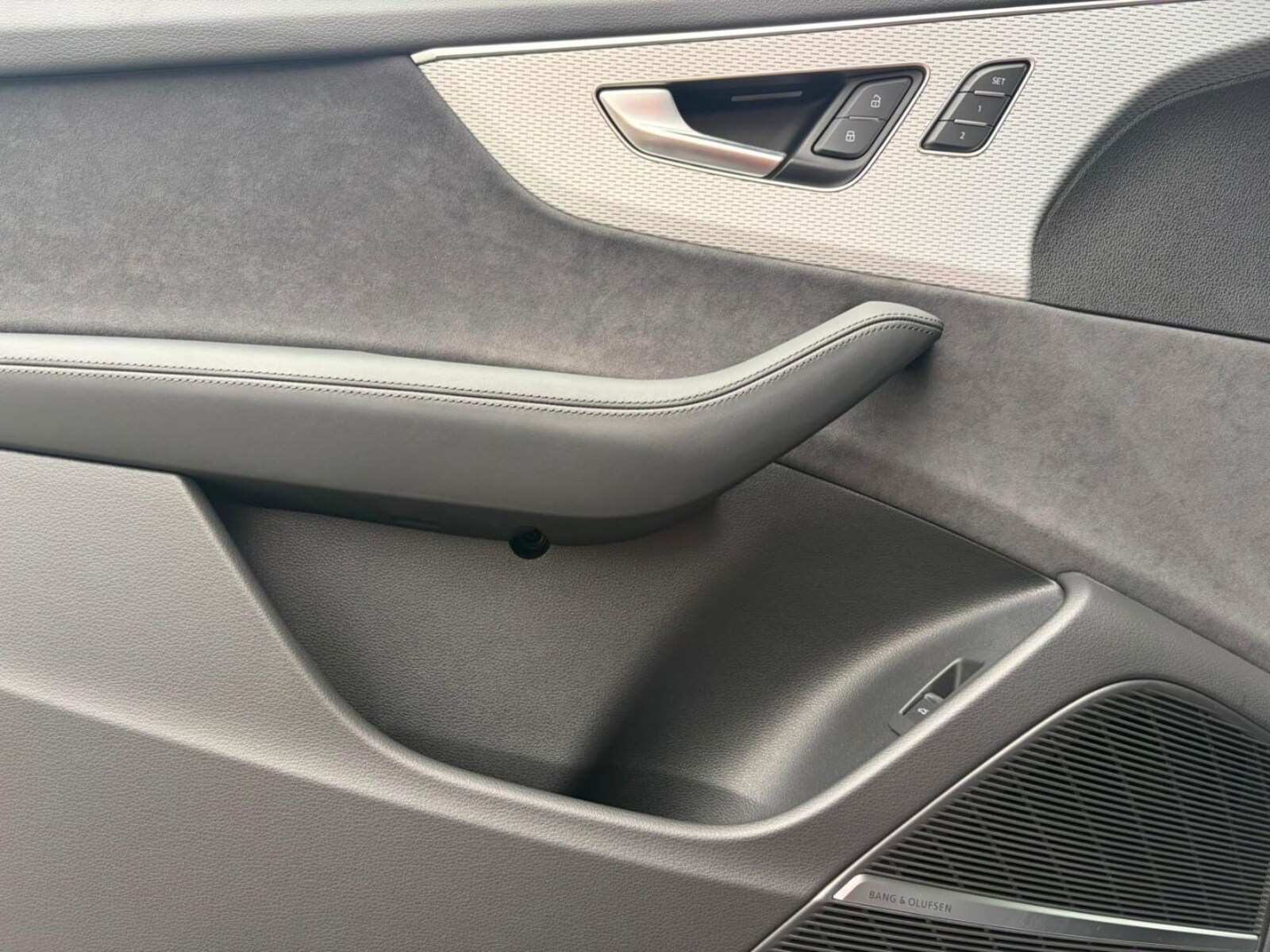 Audi RS Q8 – Bild 9