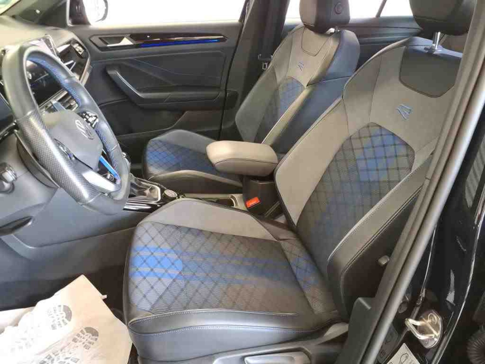 Volkswagen T-Roc – Bild 7