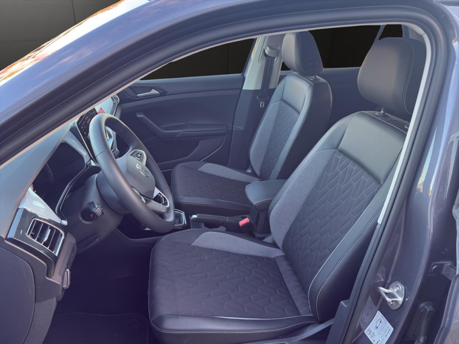 Volkswagen T-Cross – Bild 7
