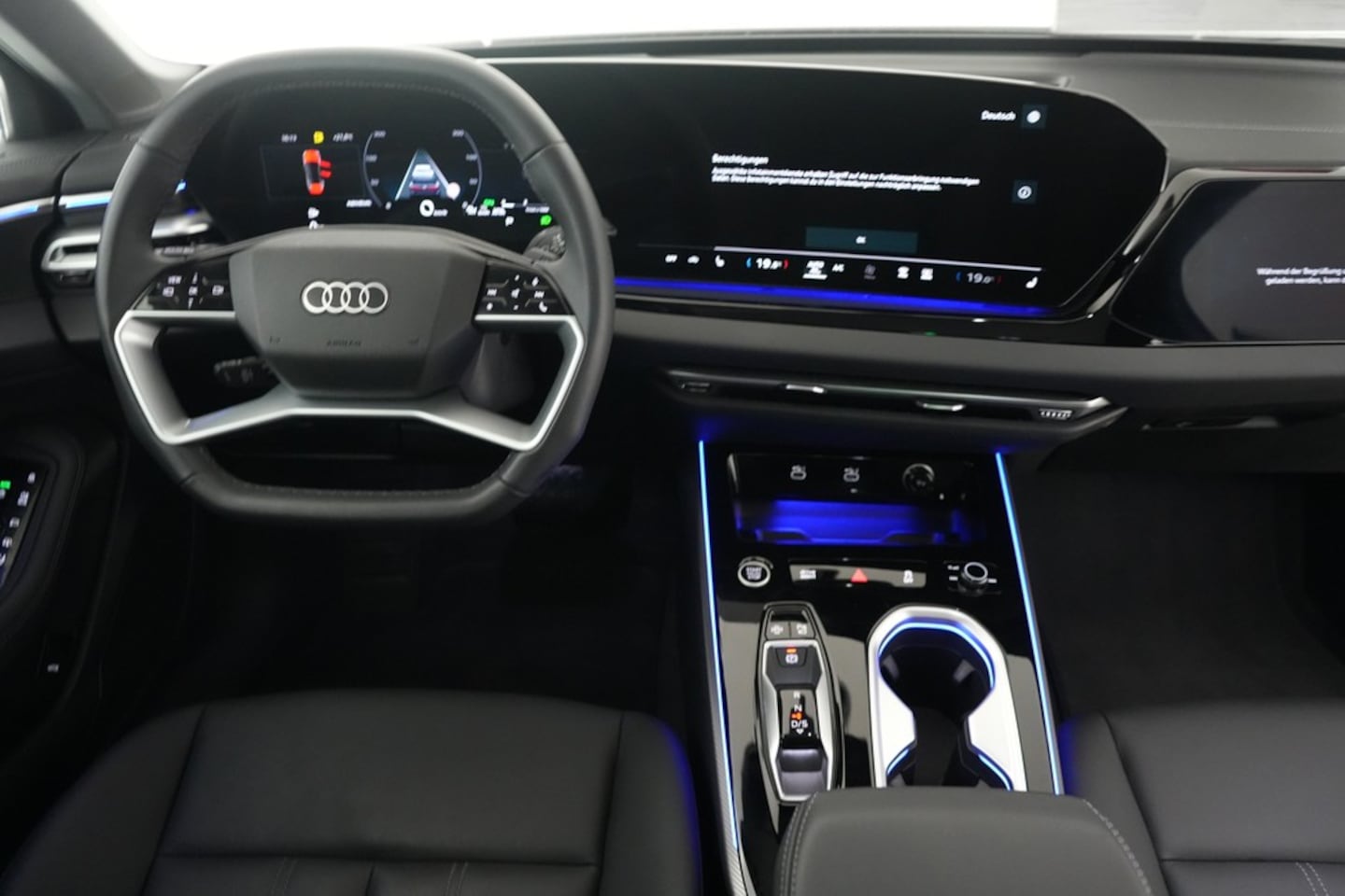 Bild über Audi A6 Avant TDI 150 kW S tronic - für weitere Informationen kontaktieren Sie den Audi Partner