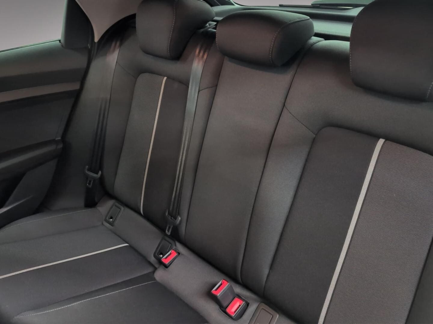 Bild über Audi A1 Sportback advanced 30 TFSI Schaltgetriebe - für weitere Informationen kontaktieren Sie den Audi Partner
