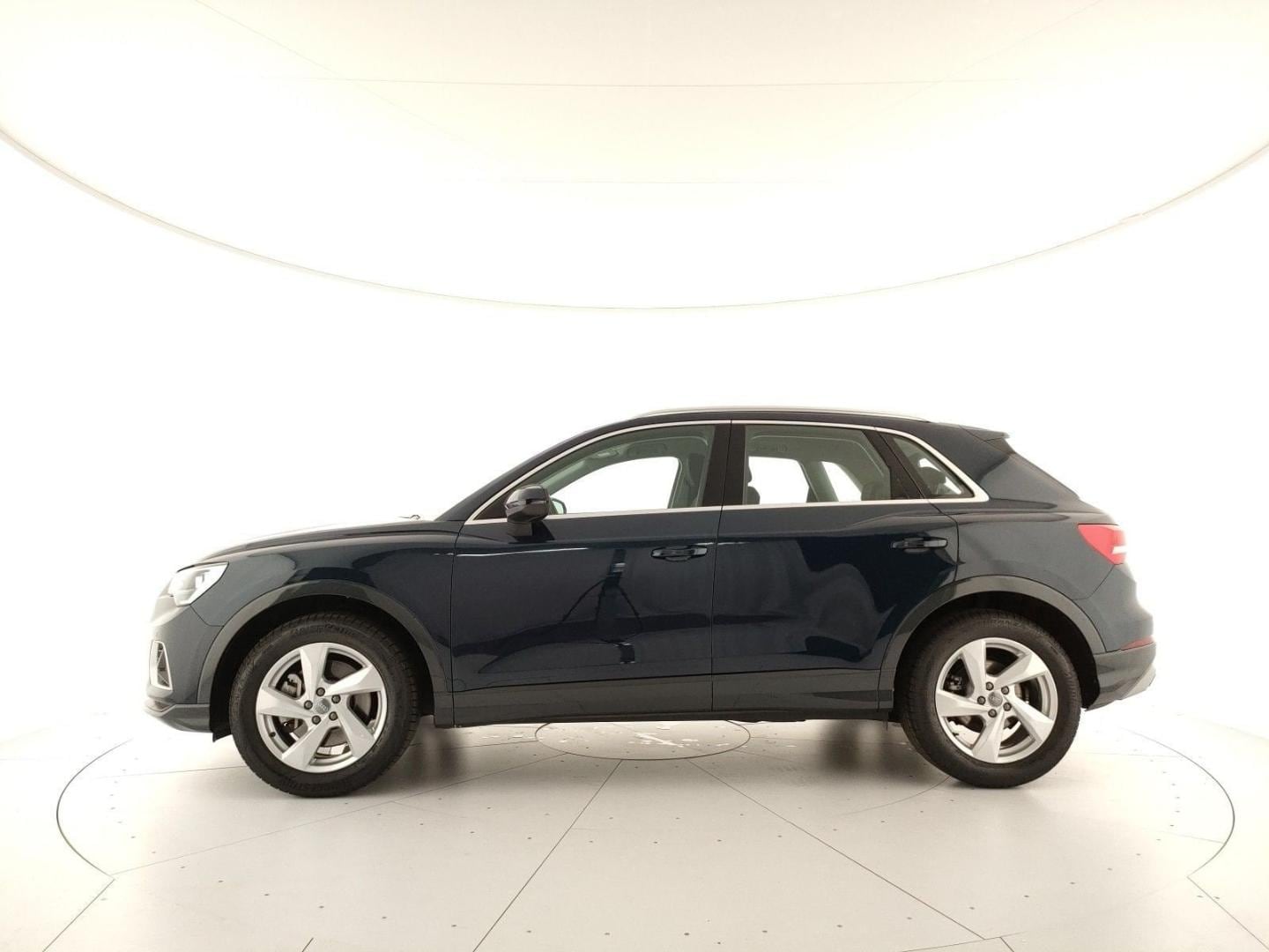 Immagine di Audi Q3 Business Advanced 40 TDI quattro 140 kW (190 PS) S tronic - Vista: for more details contact your dealer