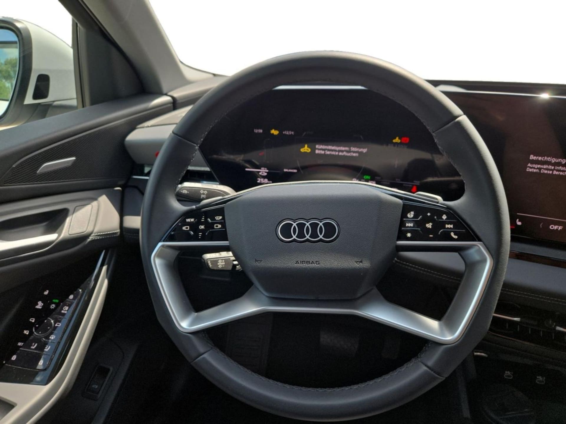 Audi Q6 SUV e-tron