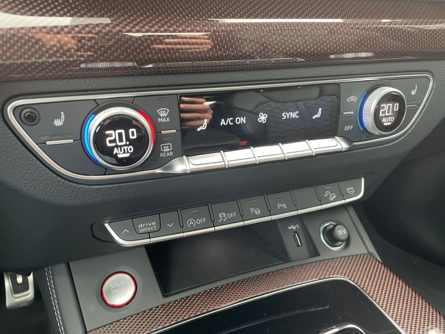 Bild über Audi SQ5 TDI tiptronic - für weitere Informationen kontaktieren Sie den Audi Partner