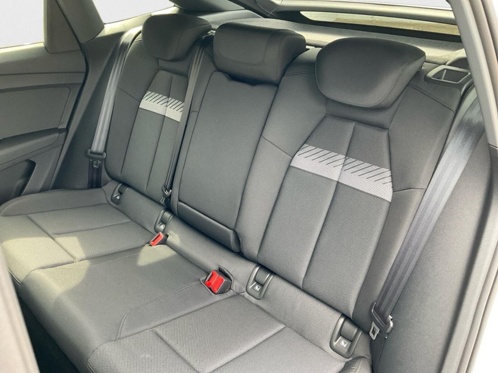 Audi Q4 Sportback e-tron – Bild 13