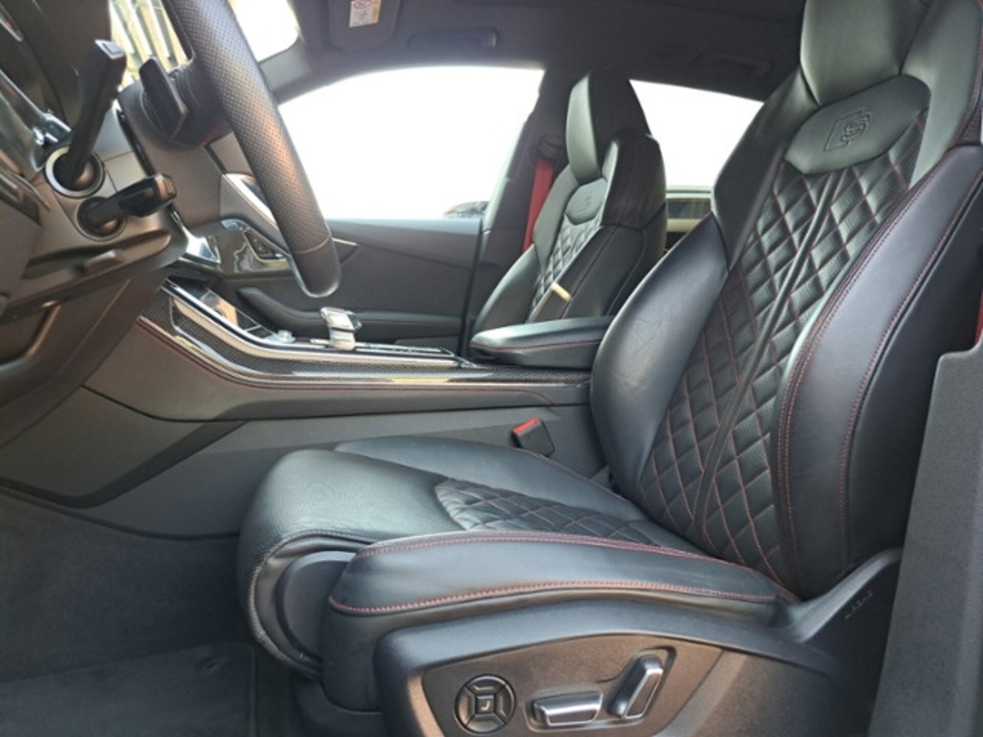 Audi Q8 SUV