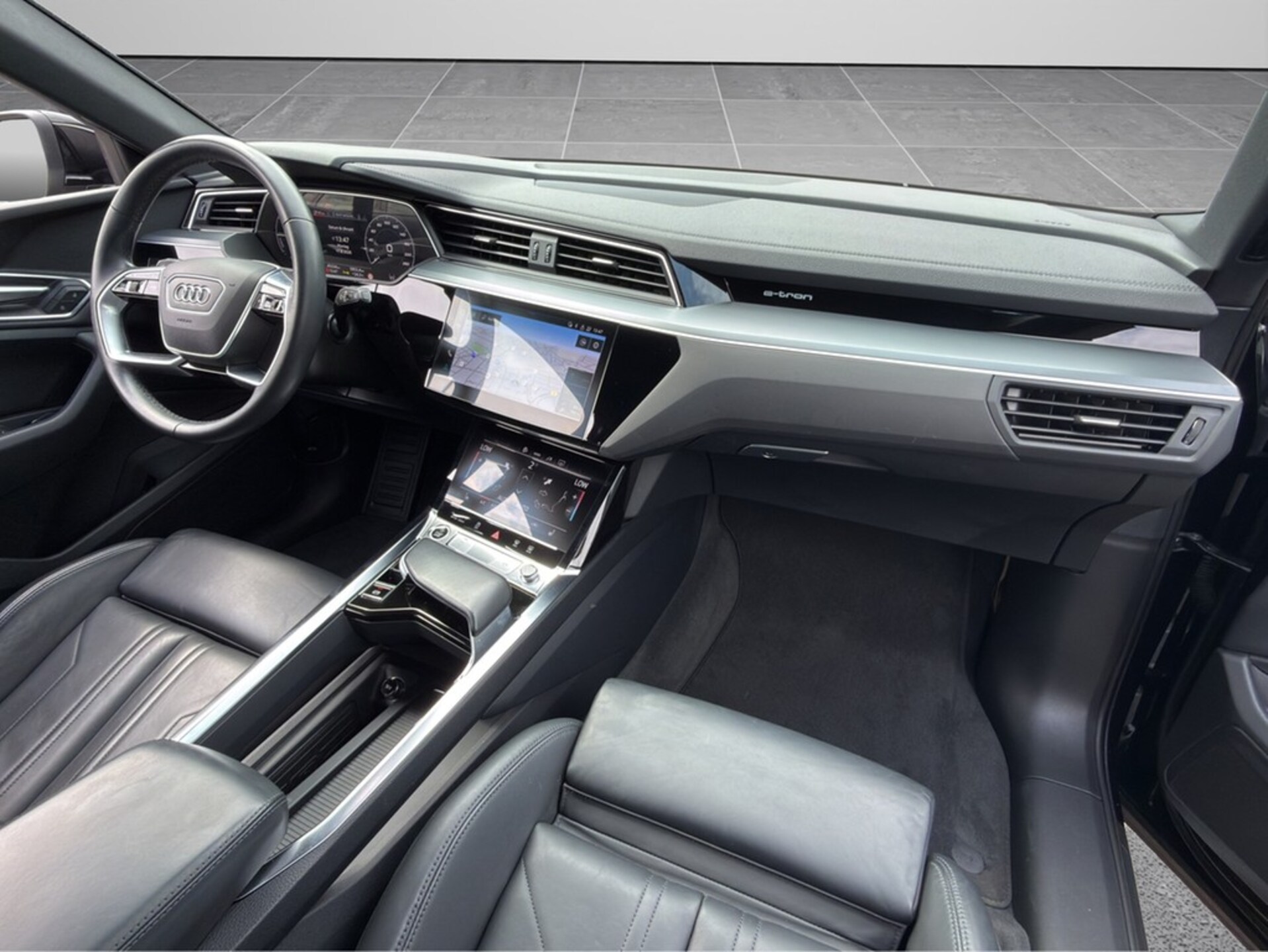 Audi e-tron