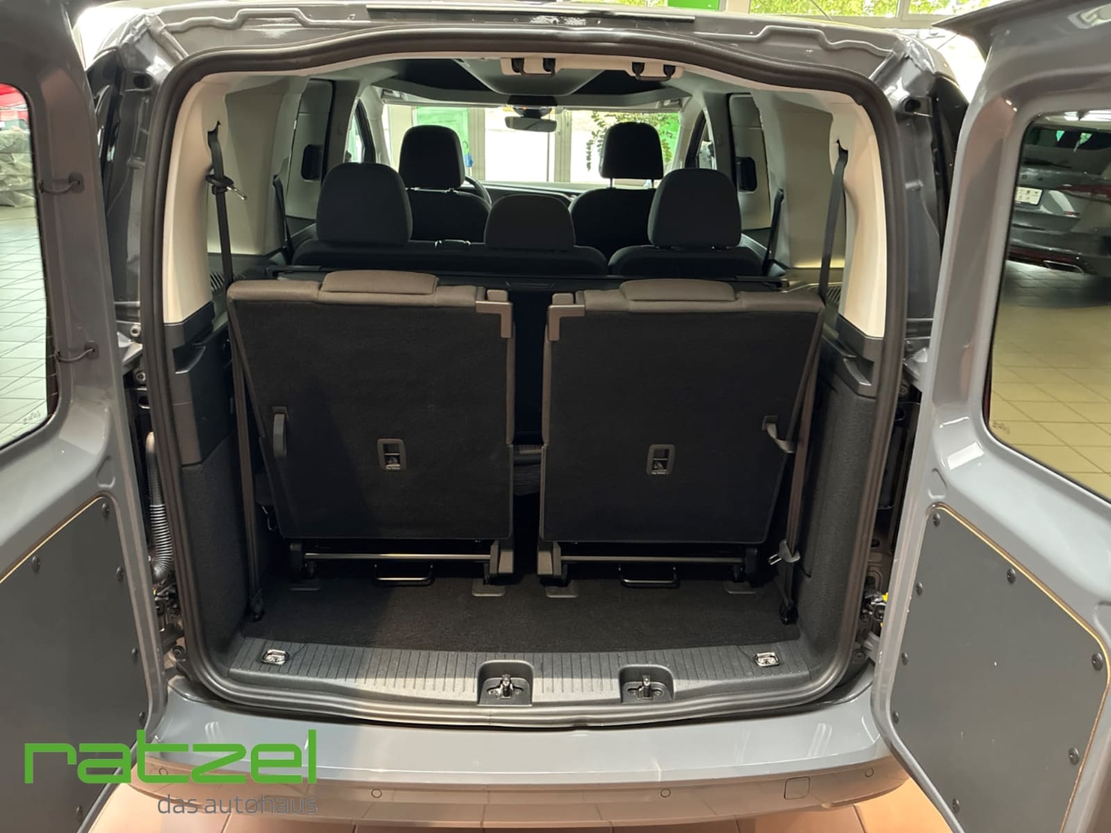 Volkswagen Caddy – Bild 9