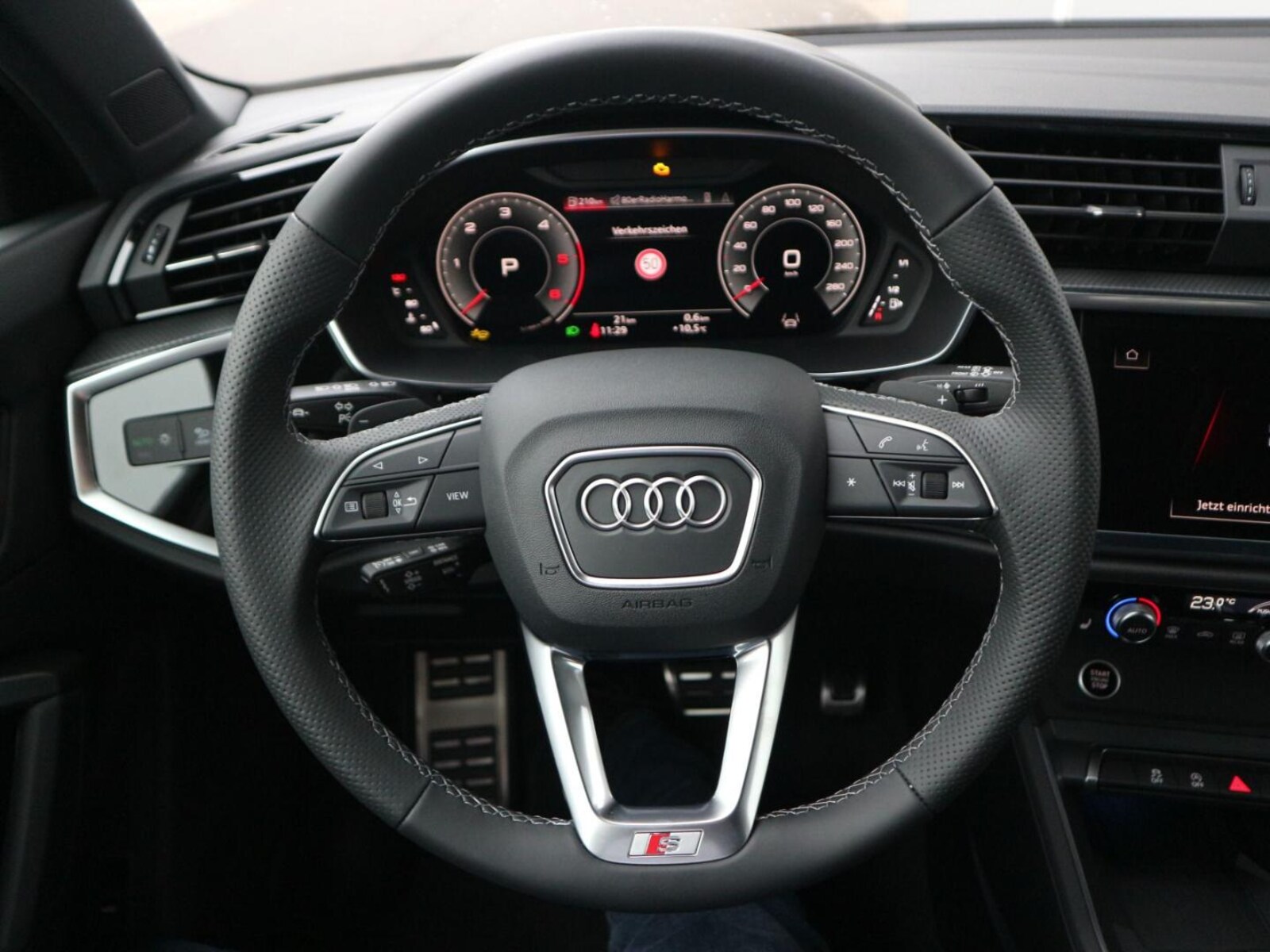 Audi Q3 – Bild 11