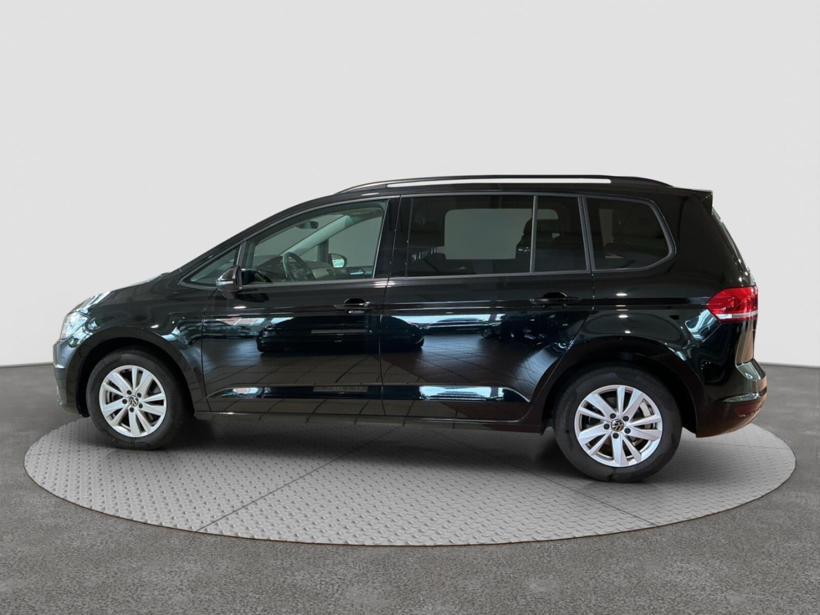 Volkswagen Touran – Bild 8