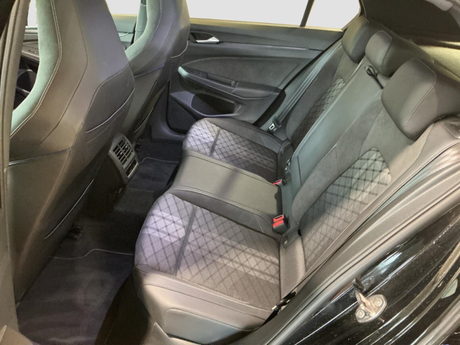 Volkswagen Golf – Bild 11
