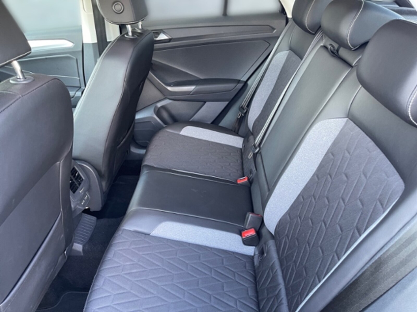 Volkswagen T-Roc – Bild 11