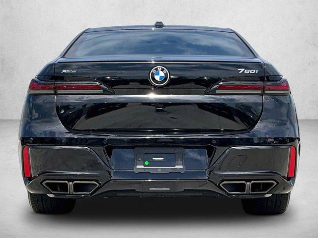 2023 BMW 760