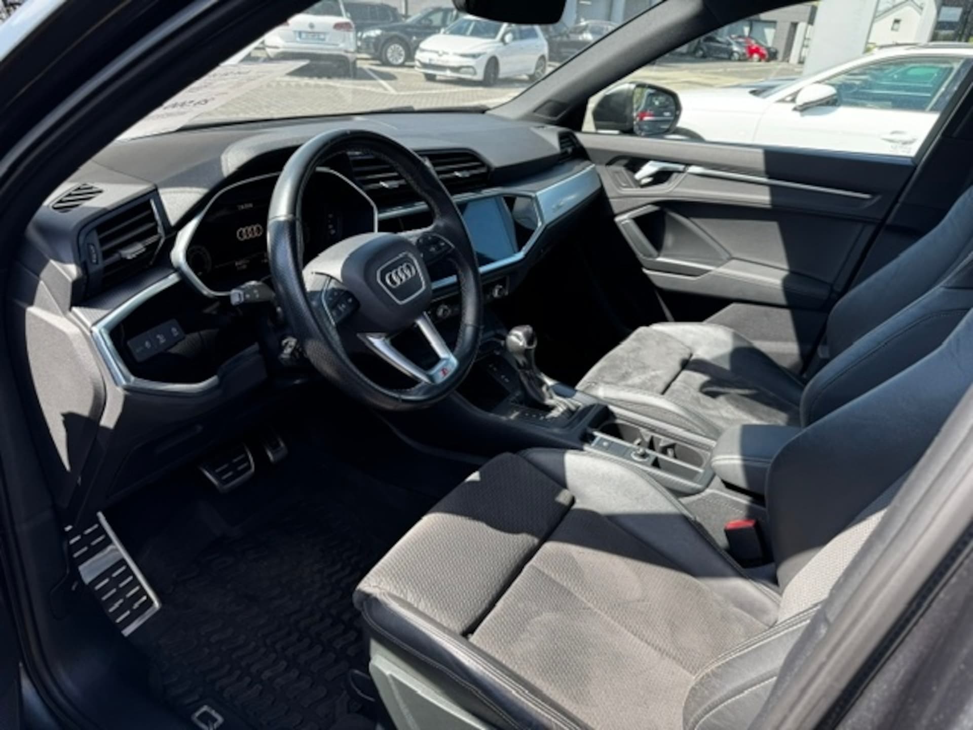 Audi Q3 SUV S line