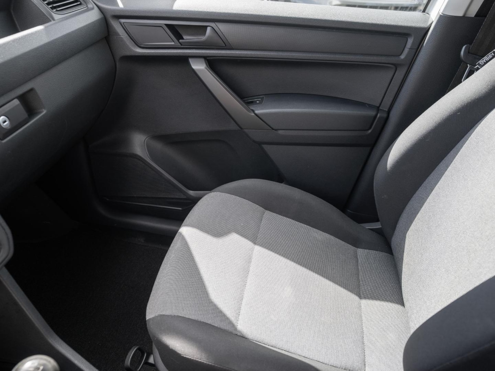 Volkswagen Caddy Maxi Kasten Basis-Modell