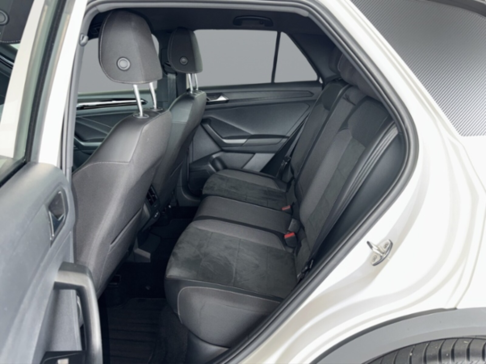 Volkswagen T-Roc – Bild 13