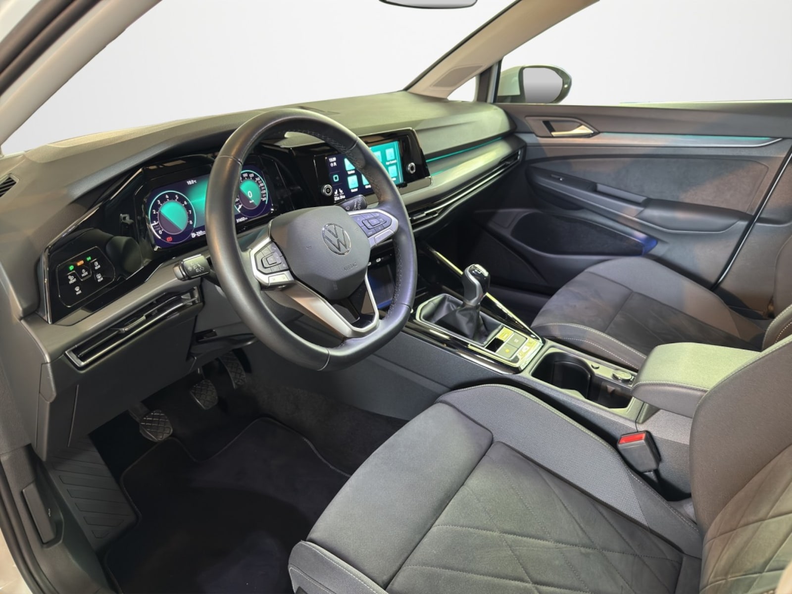 Volkswagen Golf Variant – Bild 9