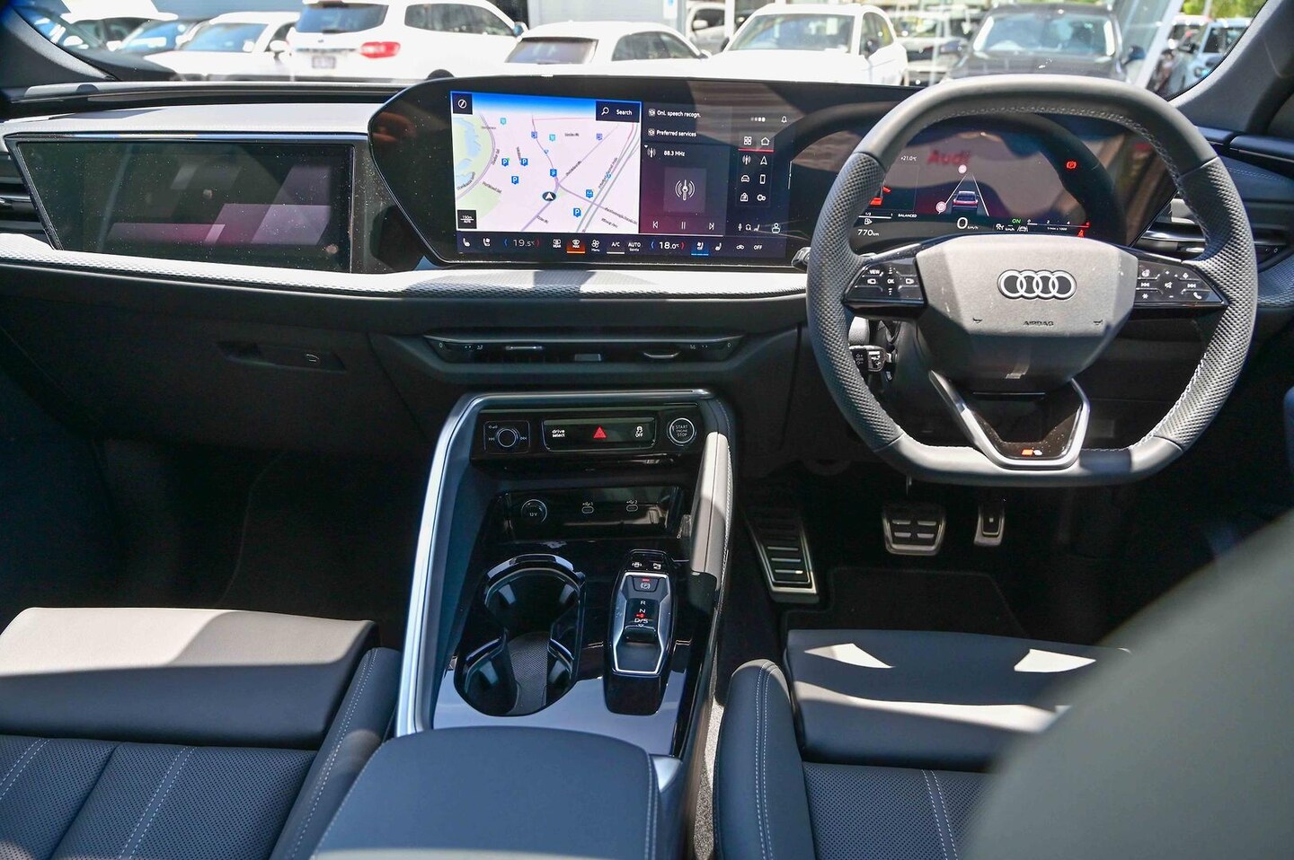 Image about Audi Q5 SUV TDI quattro 150 kW sport
