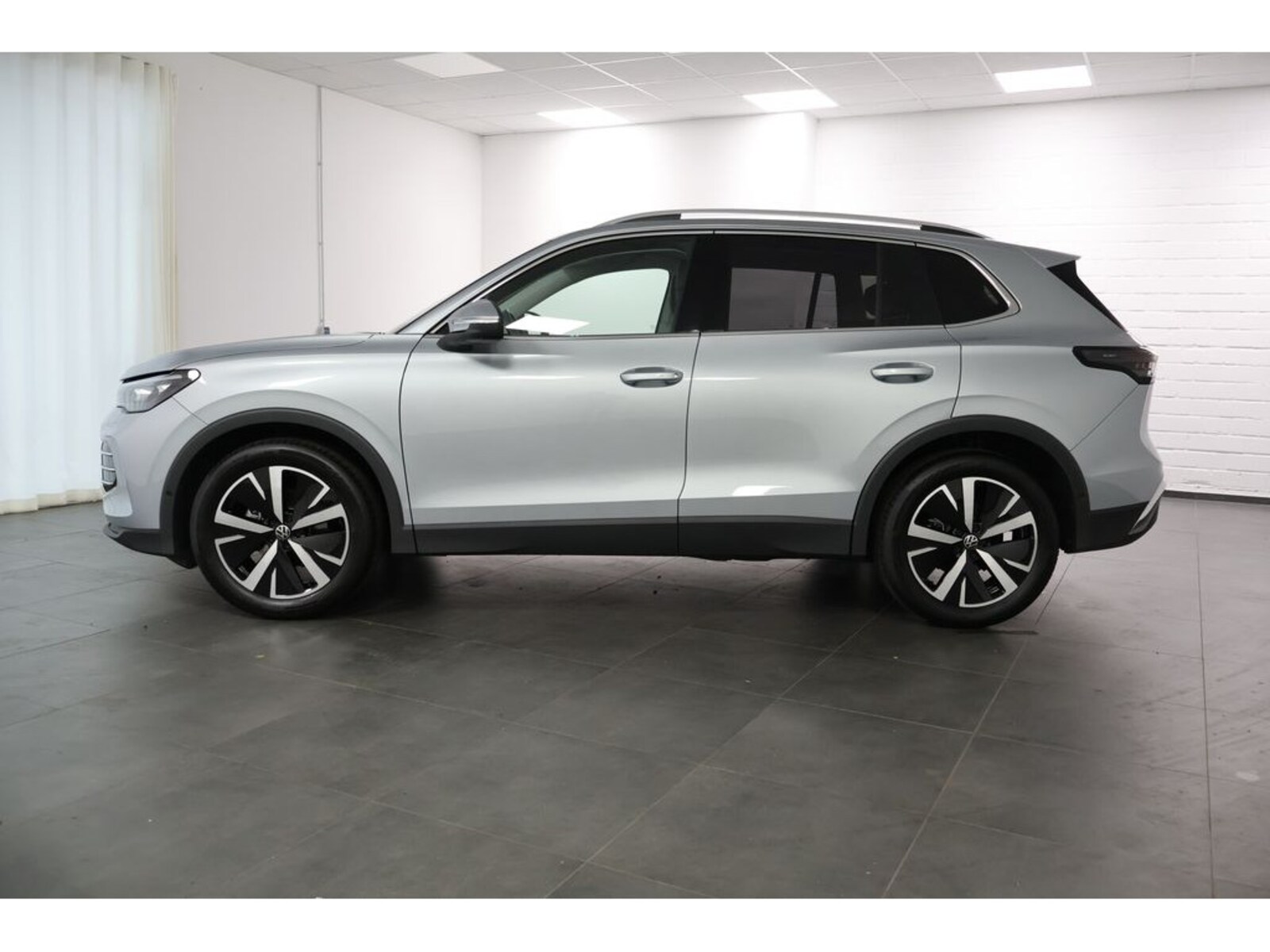 Volkswagen Tiguan – Bild 7