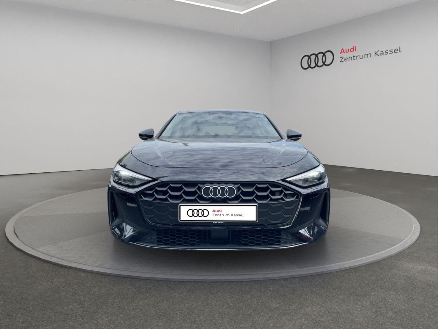 Bild über Audi A5 Limousine TFSI quattro 150 kW S tronic - für weitere Informationen kontaktieren Sie den Audi Partner