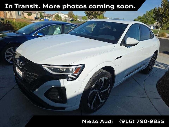 2024 Audi Q8 Sportback e-tron