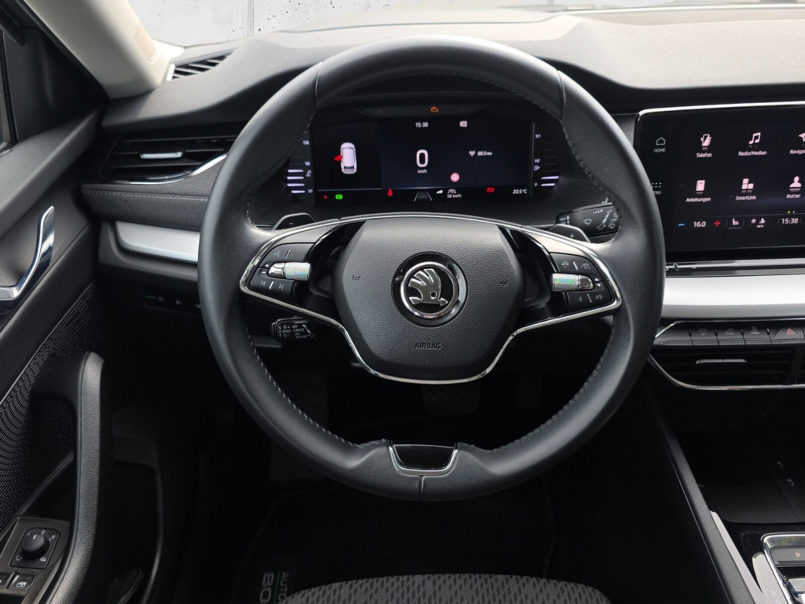 Škoda Octavia Combi – Bild 15