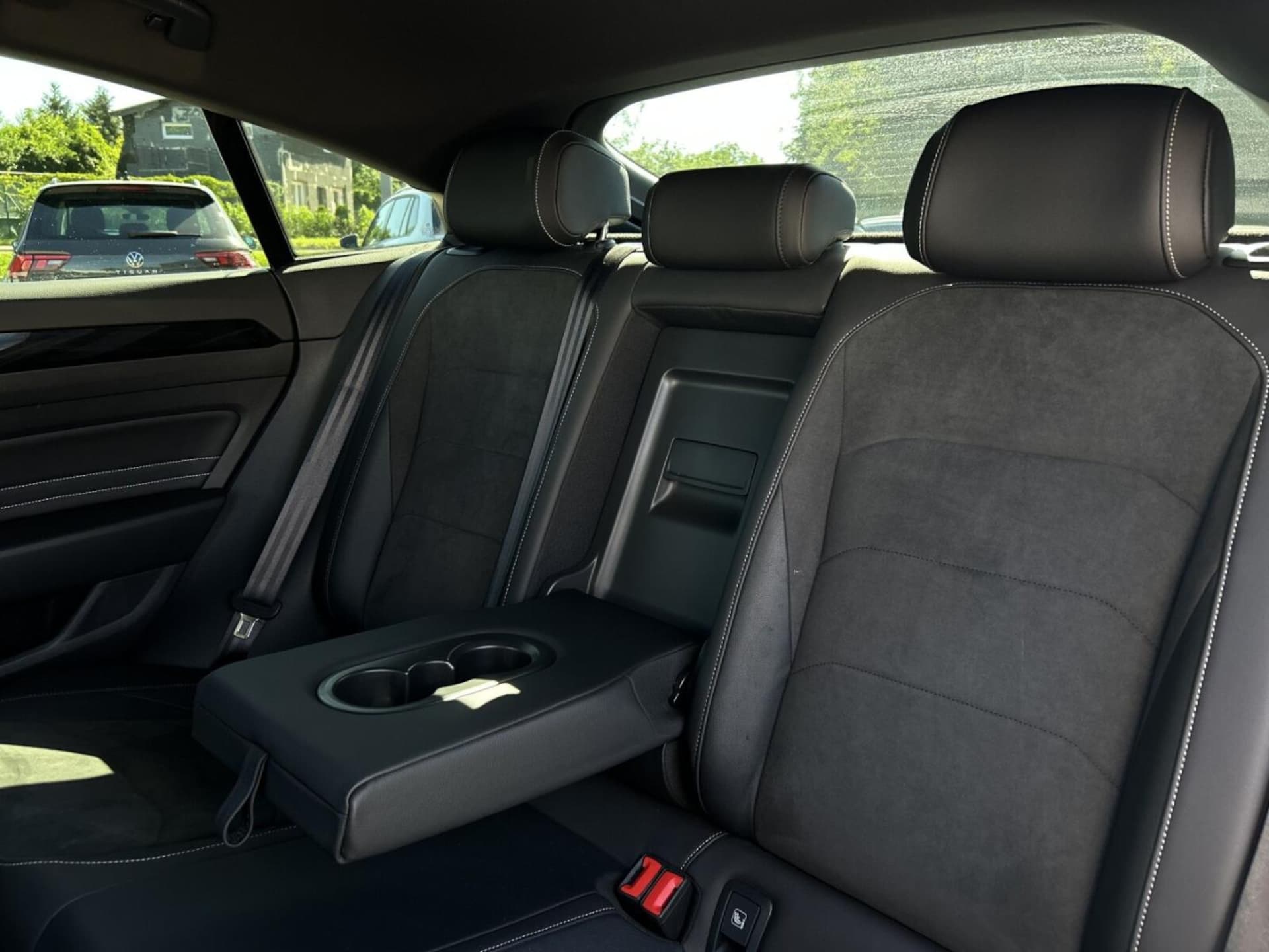 Volkswagen Arteon R-Line