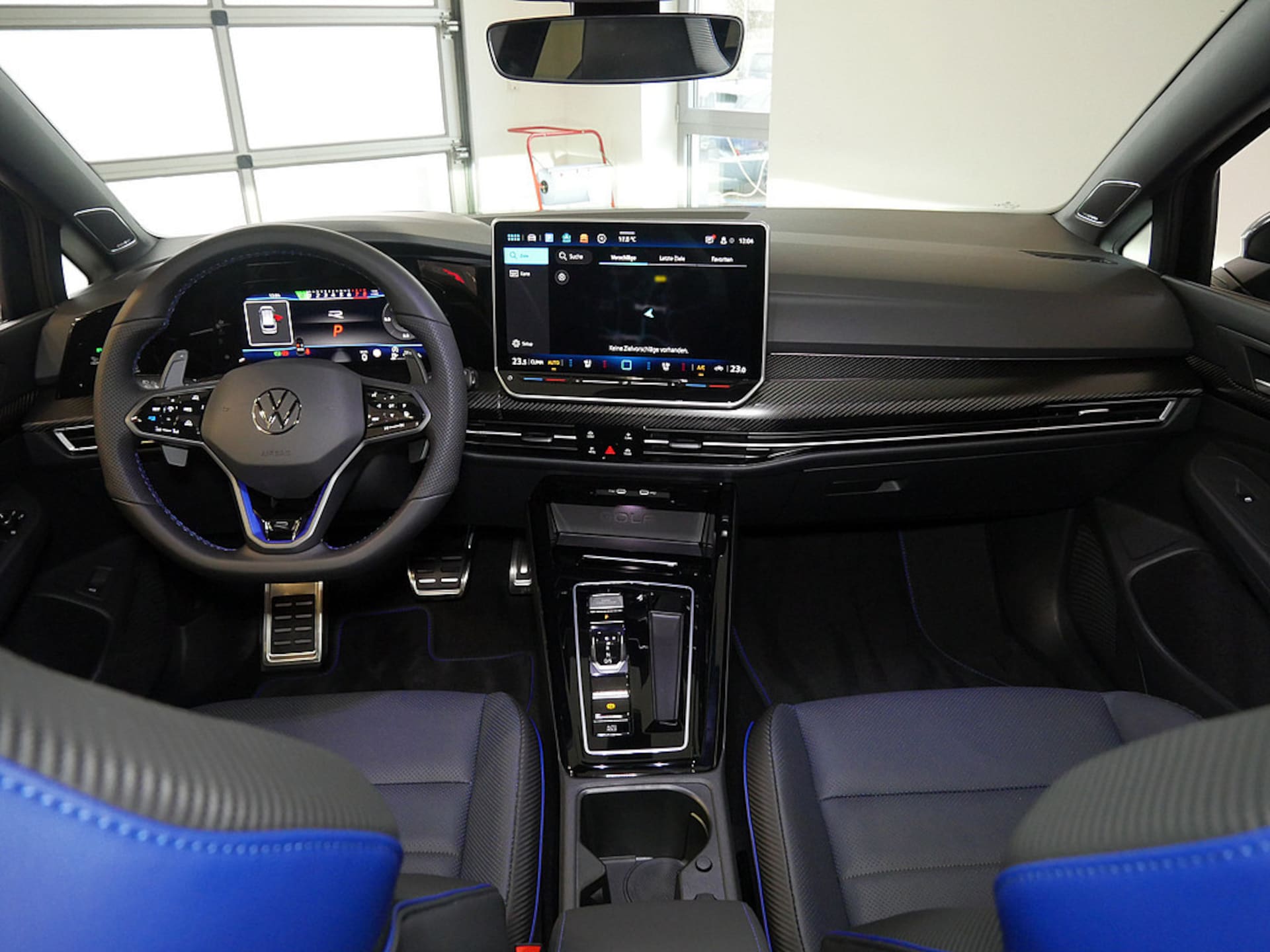 Volkswagen Golf Variant R