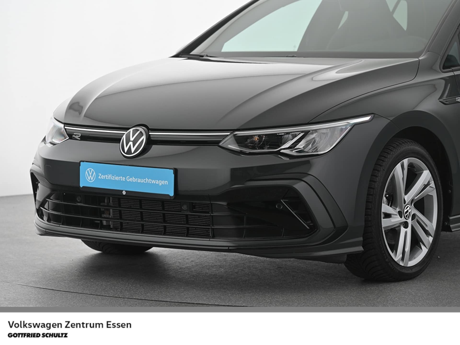 Volkswagen Golf R-Line
