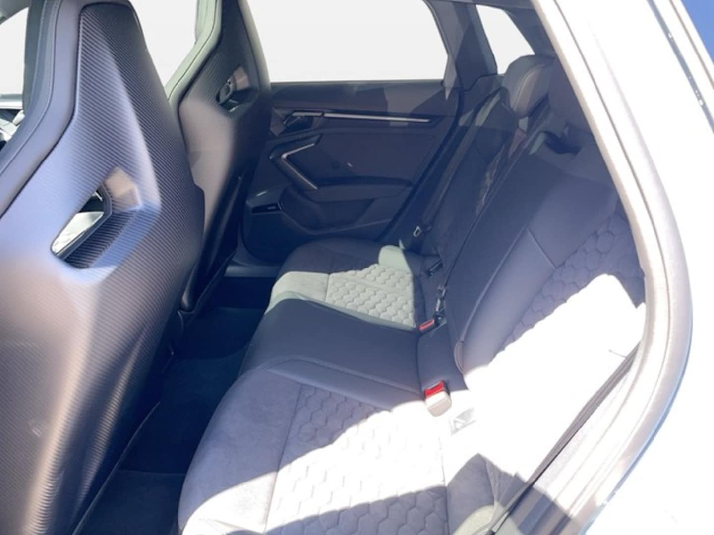 Bild über Audi RS 3 Sportback RS 3 Sportback 294 kW S tronic - für weitere Informationen kontaktieren Sie den Audi Partner
