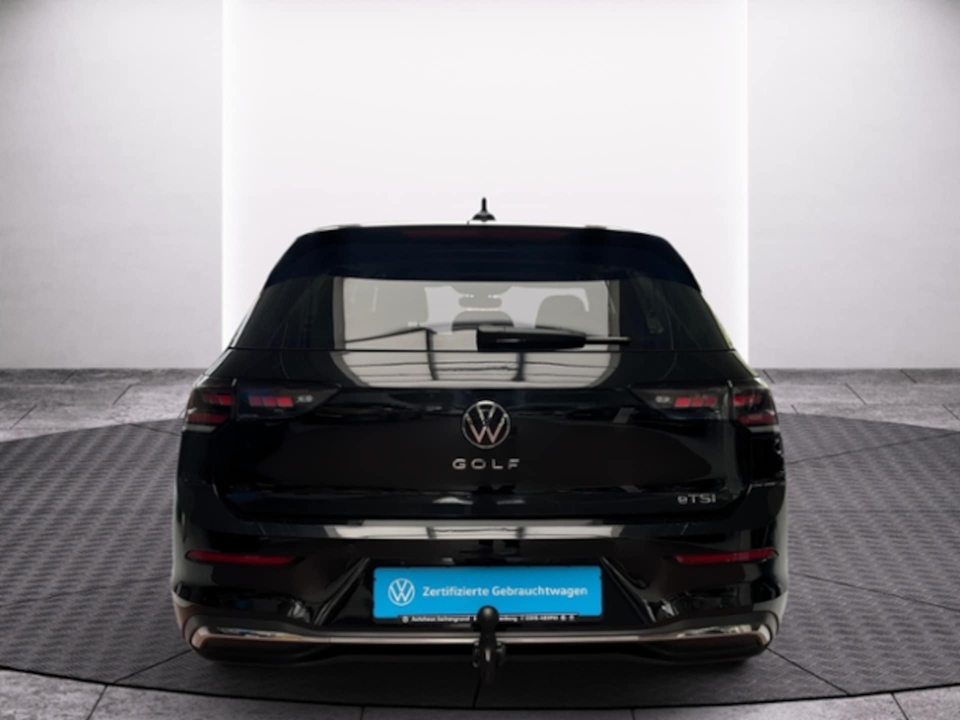 Volkswagen Golf Life