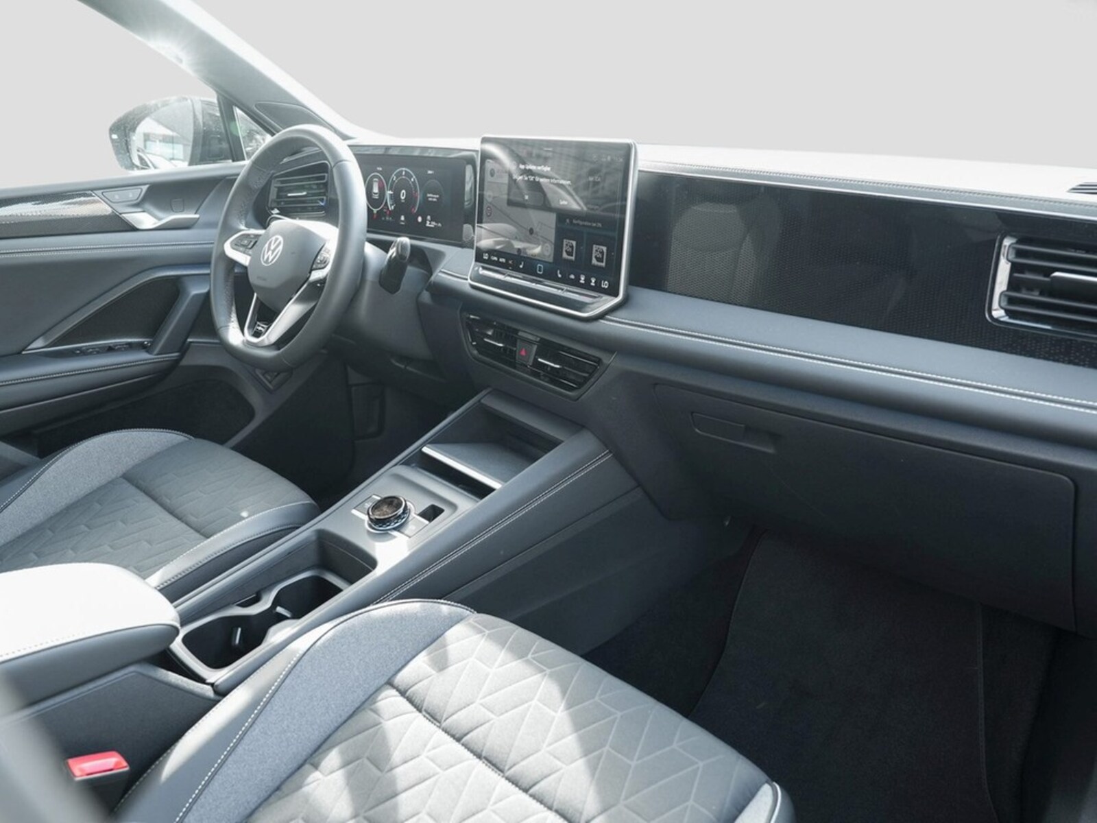 Volkswagen Tiguan – Bild 10