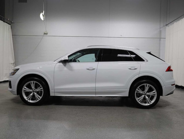 2023 Audi Q8