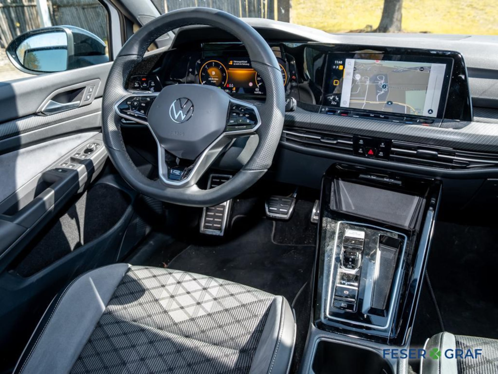 Volkswagen Golf Variant R-Line