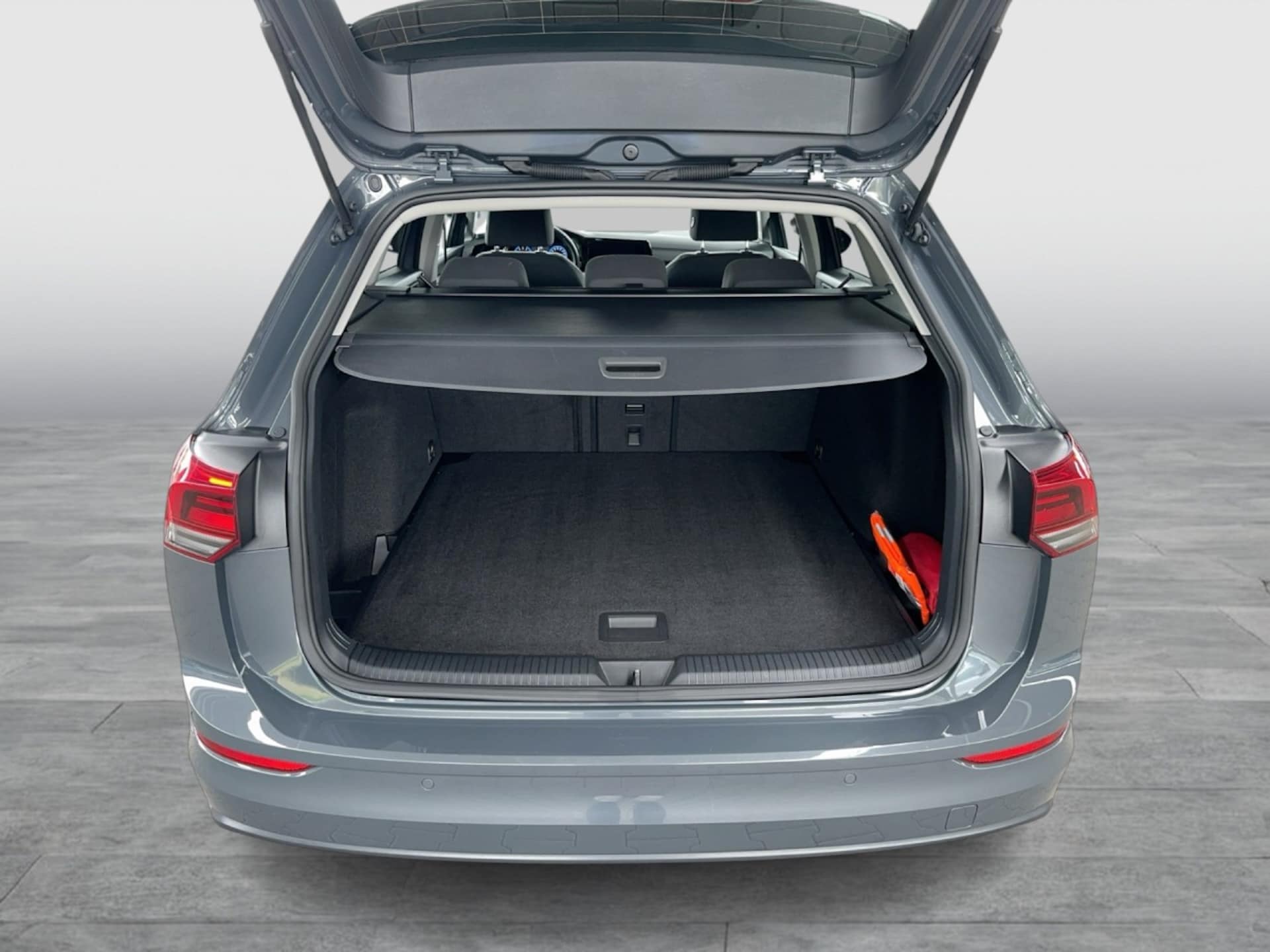Volkswagen Golf Variant Life