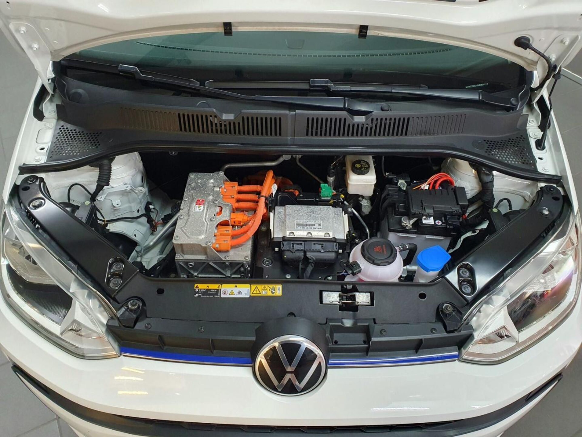Volkswagen e-up! Style "Plus"