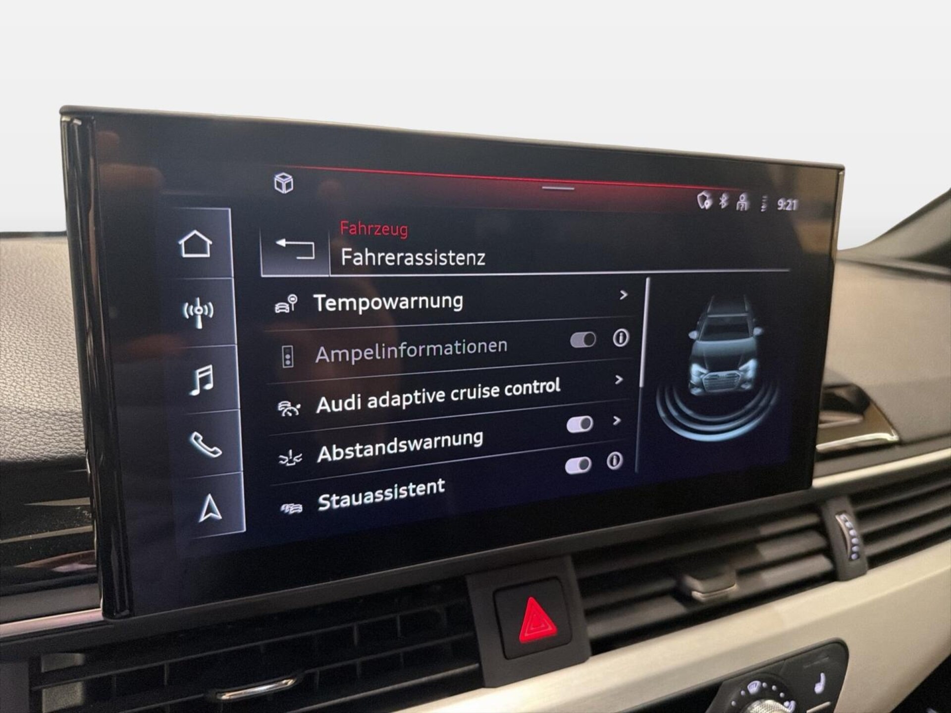 Audi A4 Avant S line