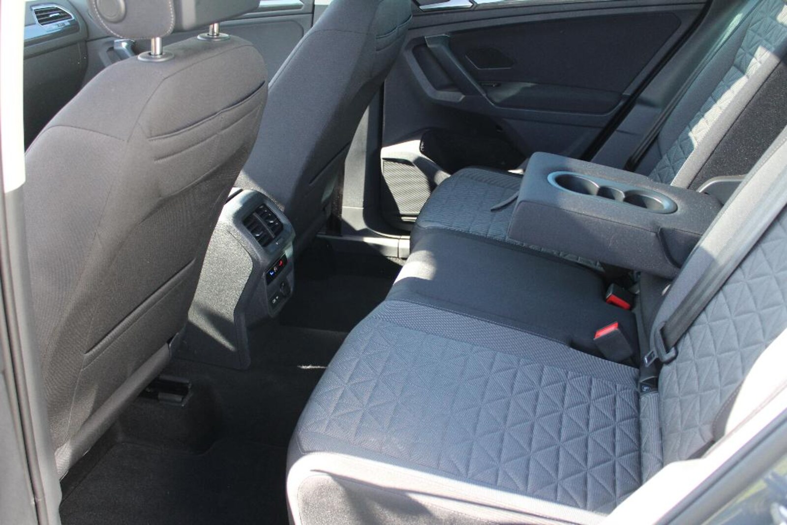 Volkswagen Tiguan – Bild 5