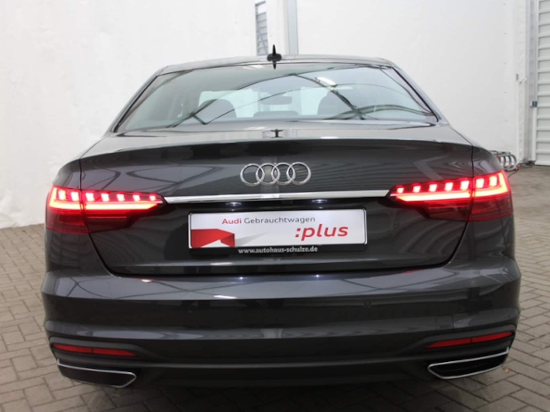 Audi A4 Limousine