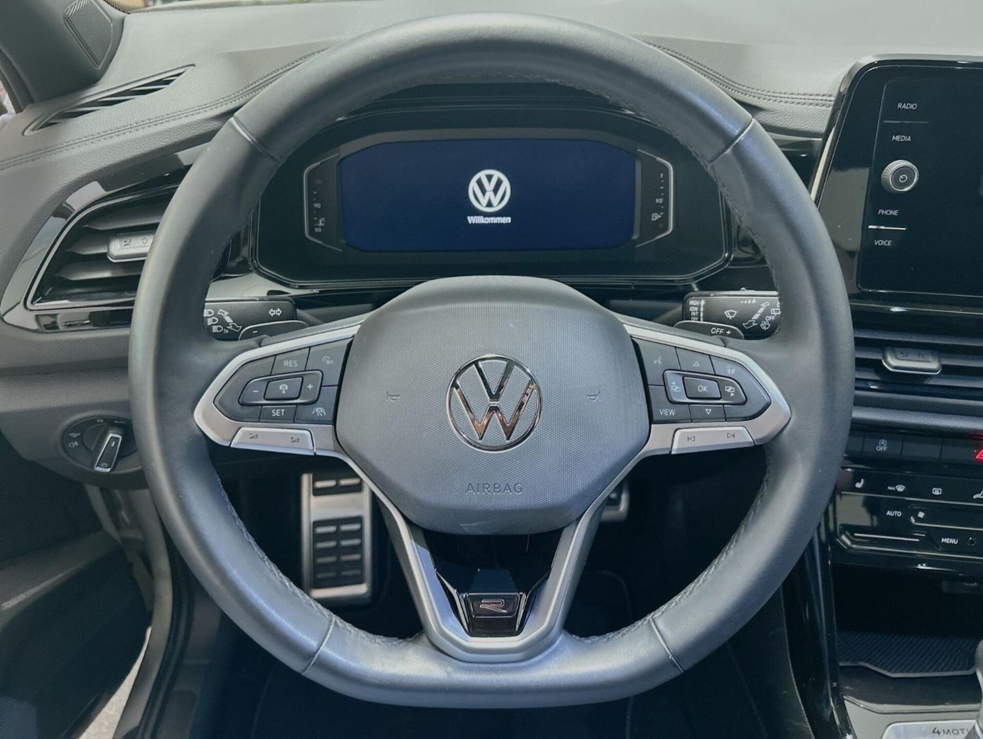 Volkswagen T-Roc R-Line