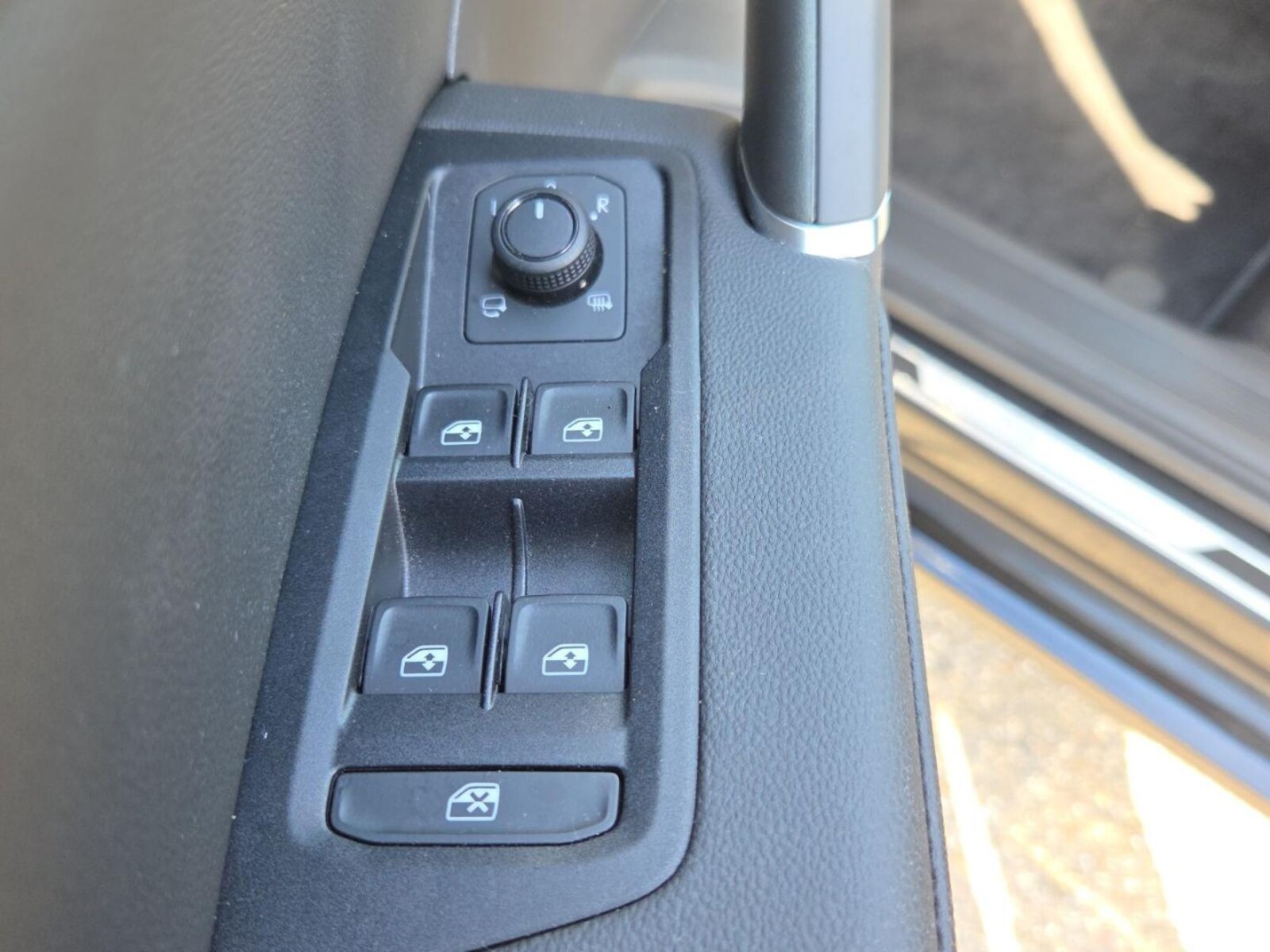 Volkswagen Touran – Bild 17