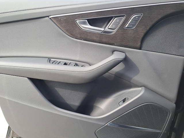 2026 Audi Q8 Prestige - Photo 28