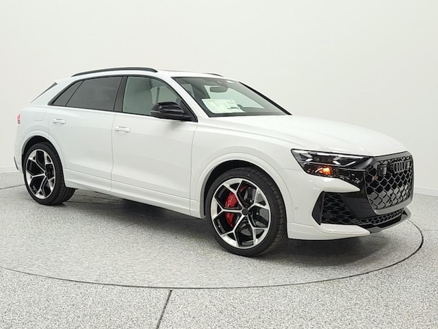 2026 Audi RS Q8 SUV performance