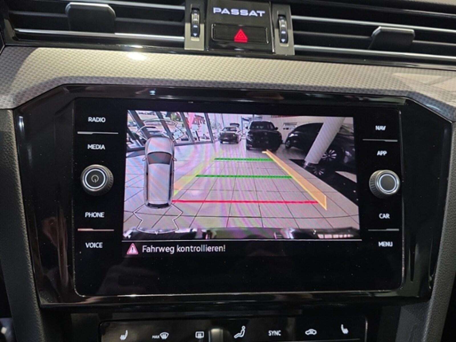 Volkswagen Passat Variant – Bild 12