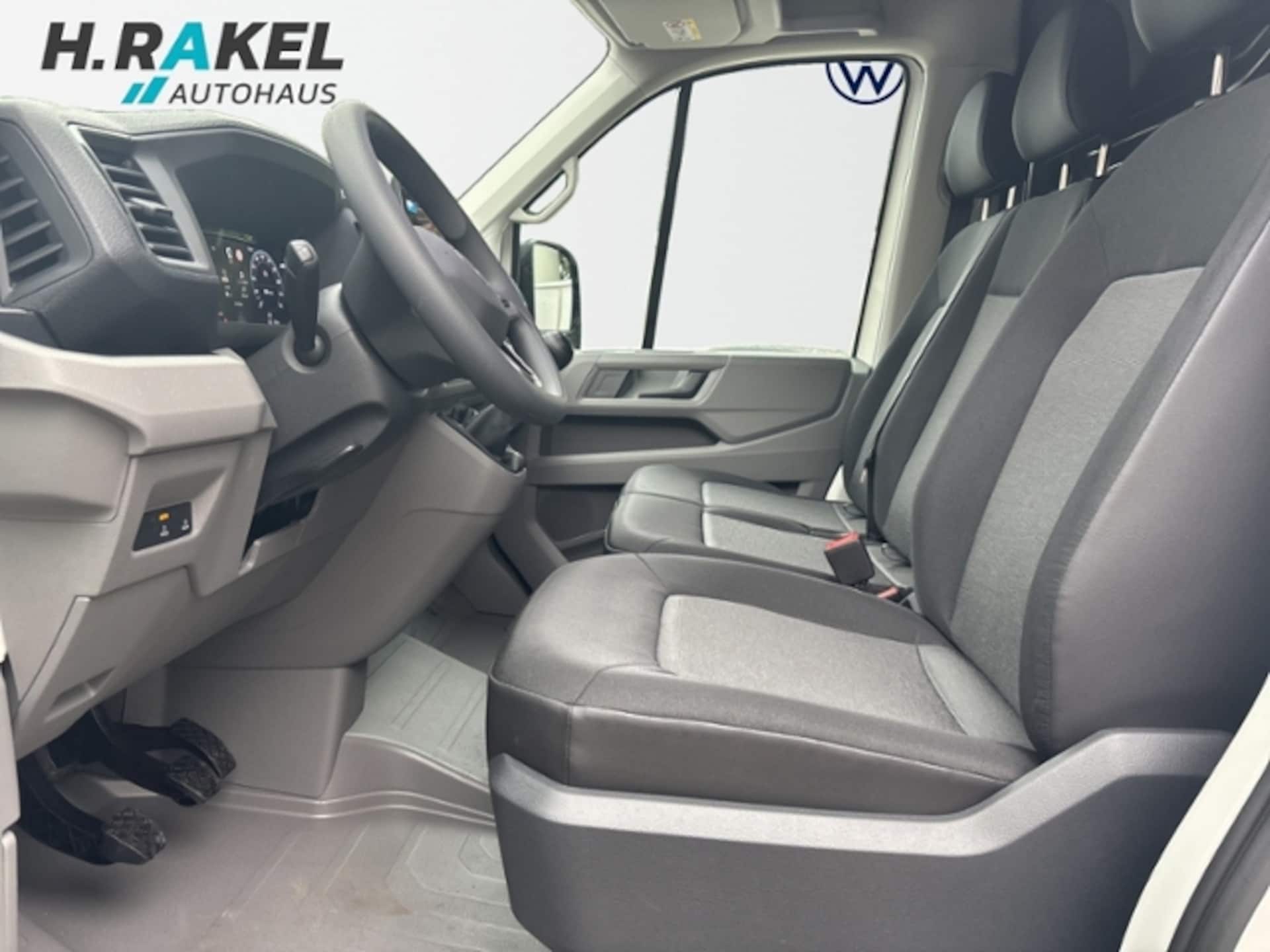Volkswagen Crafter Kasten mittlerer Radstand