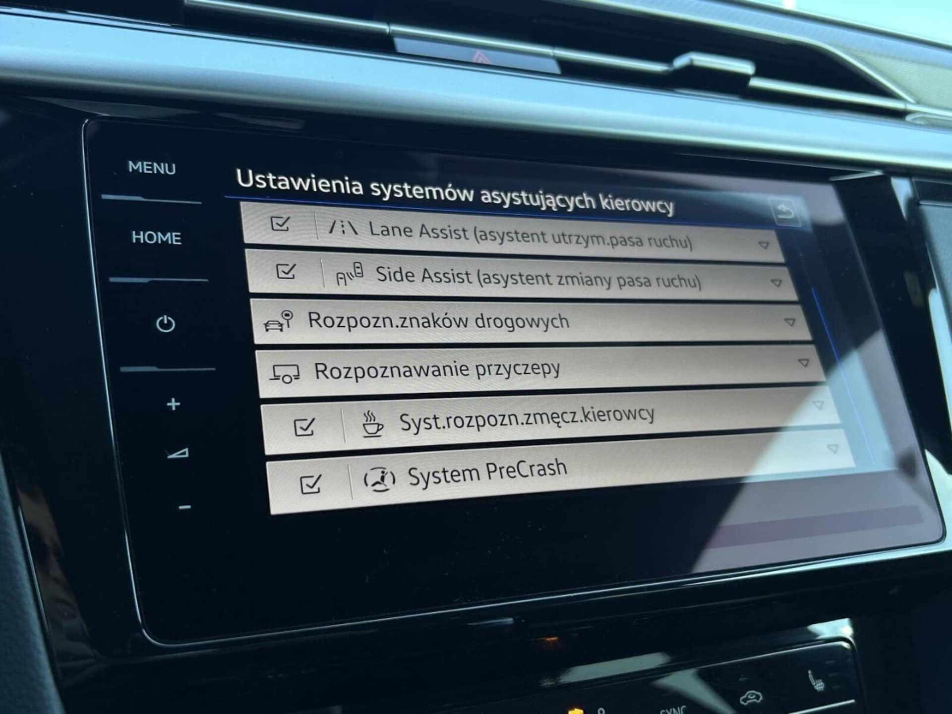Volkswagen Arteon R-Line